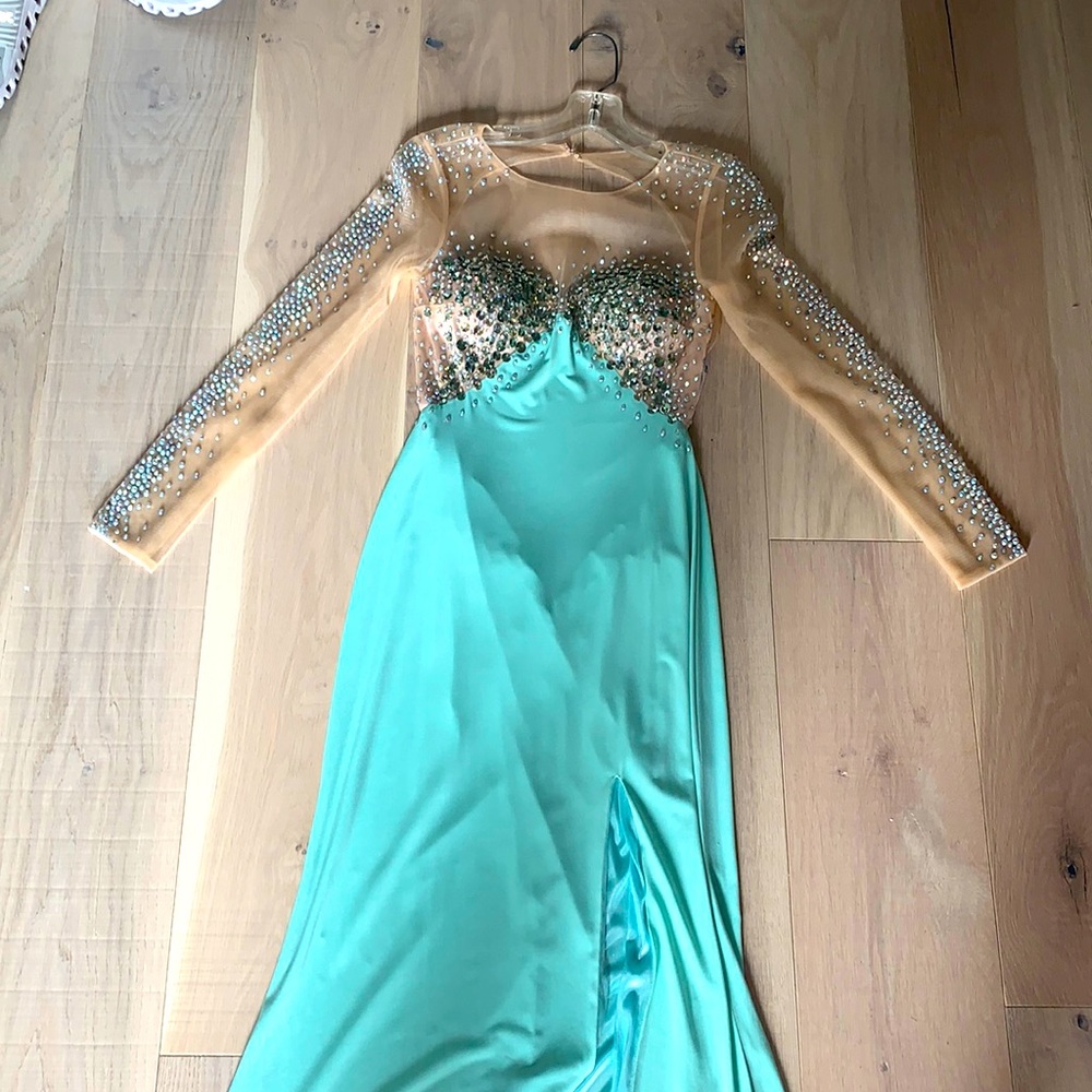 NWT Riva Design SIZE 0 Seafoam blue green PROM DRESS with sleeves
